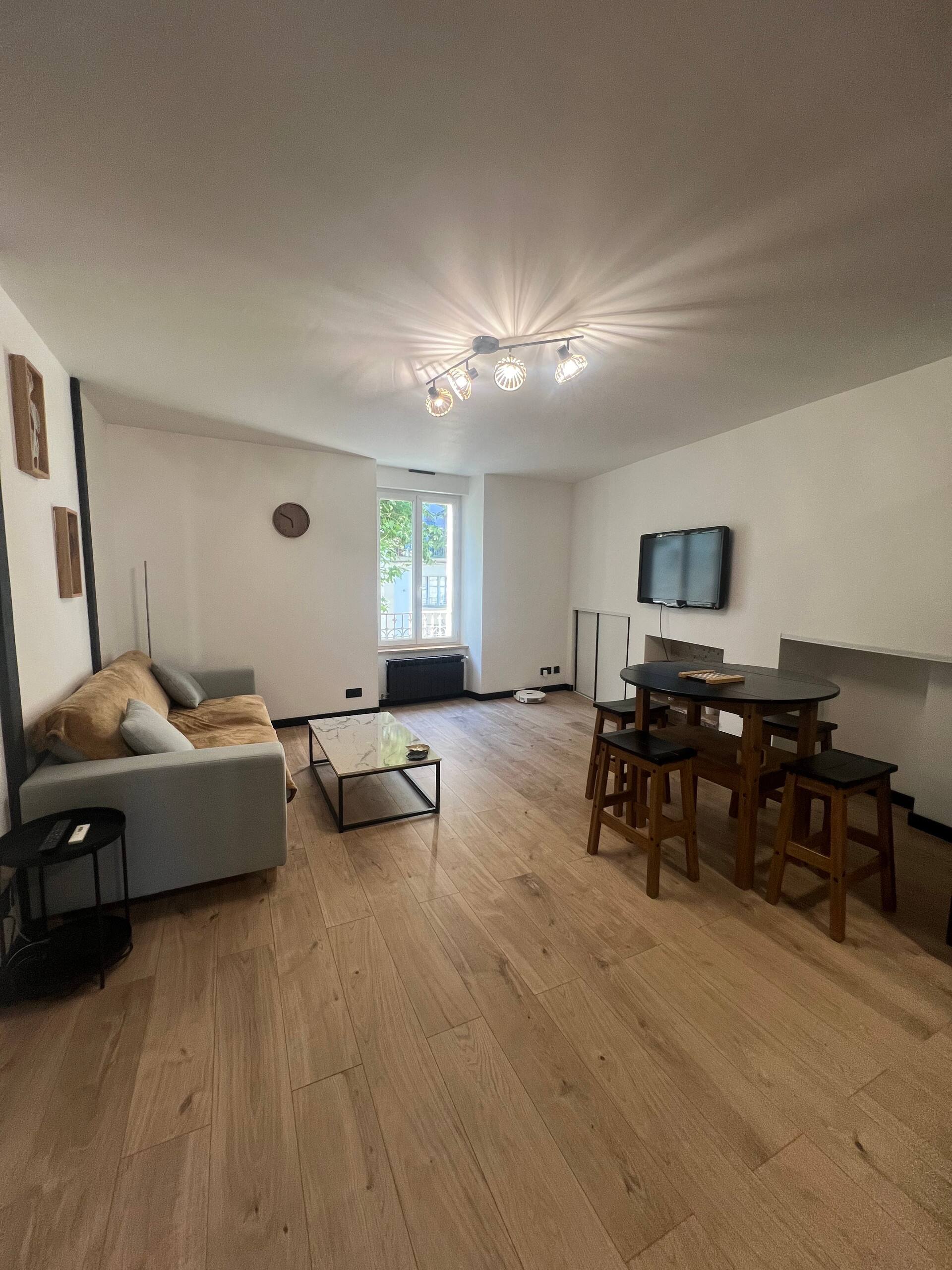T3 Duplex Apartment + Parking