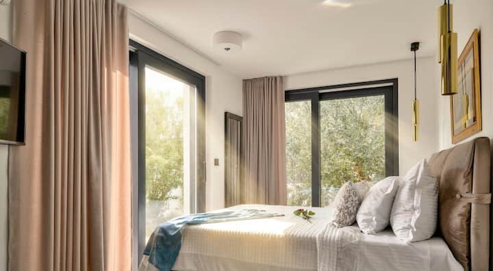 Bedroom 8