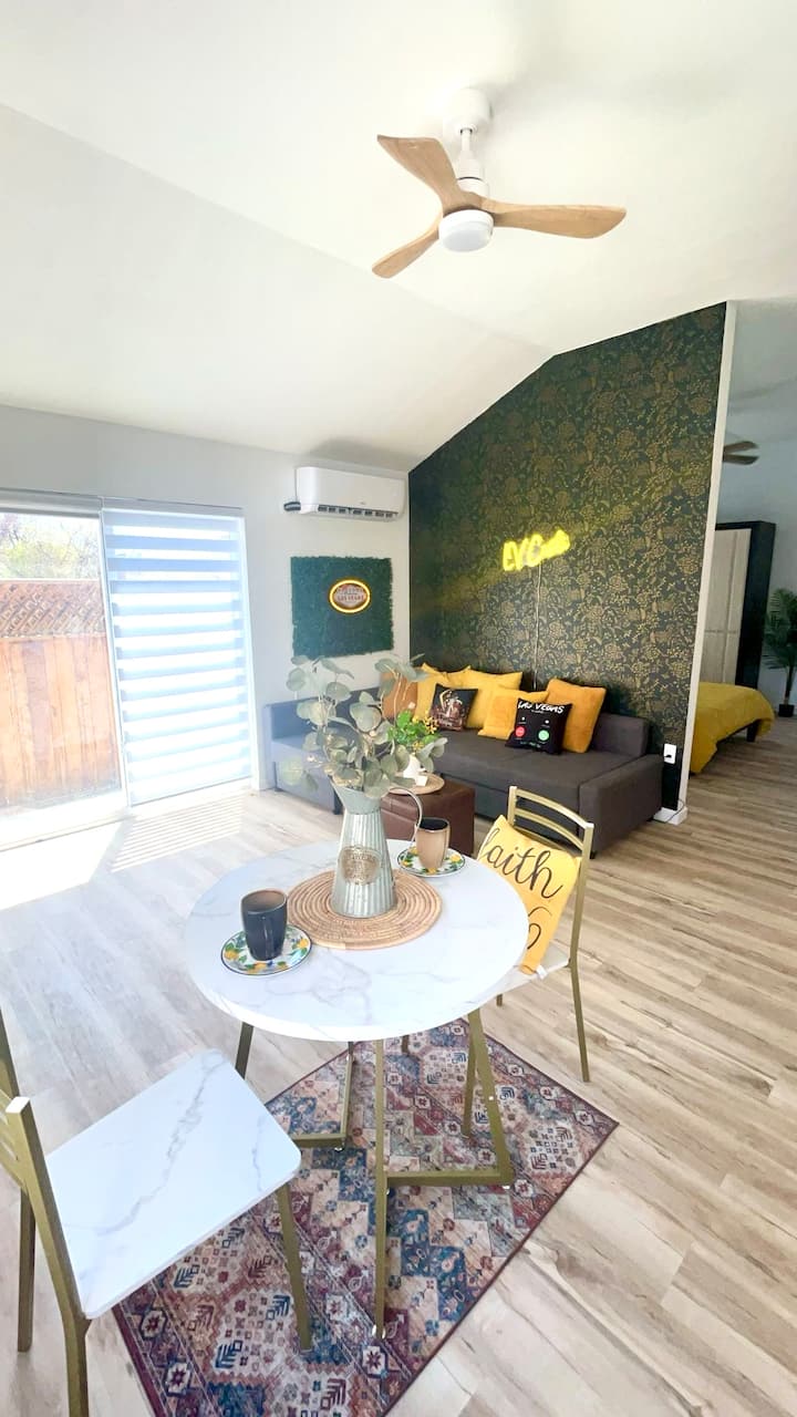 The Las Vegas Tiny Home |Lv Casita| Pet Friendly! - North Las Vegas, NV