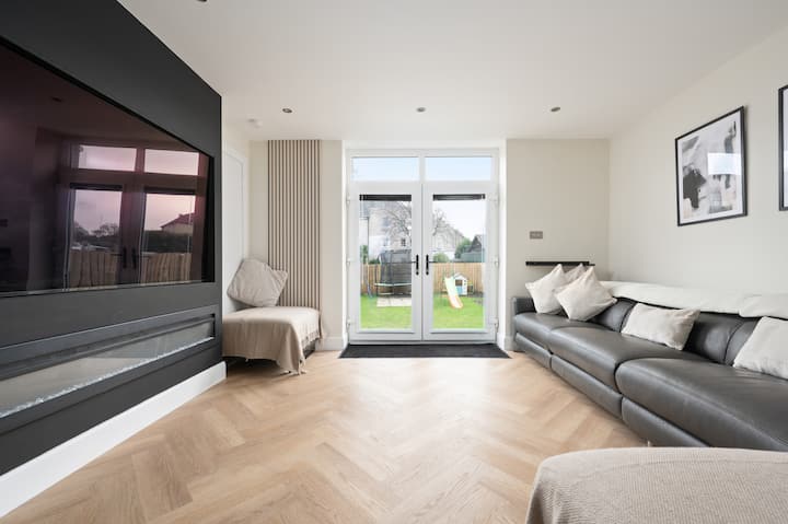 Modern Open Plan Flat With Private Garden+entrance - Édimbourg