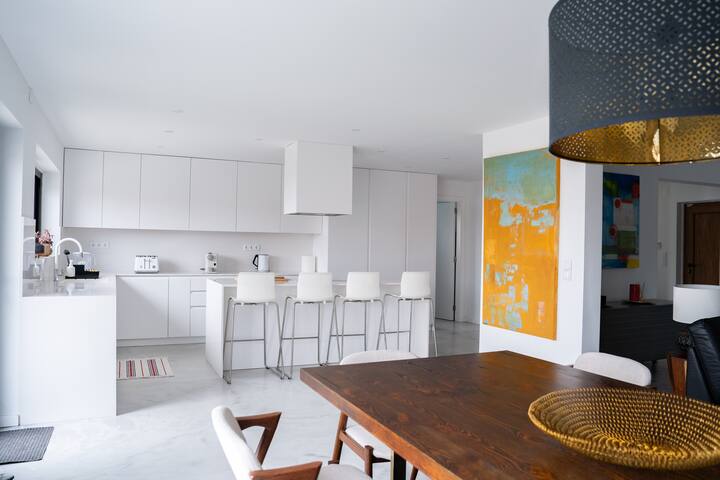 Ericeira Ocean View Villa gallery image 2