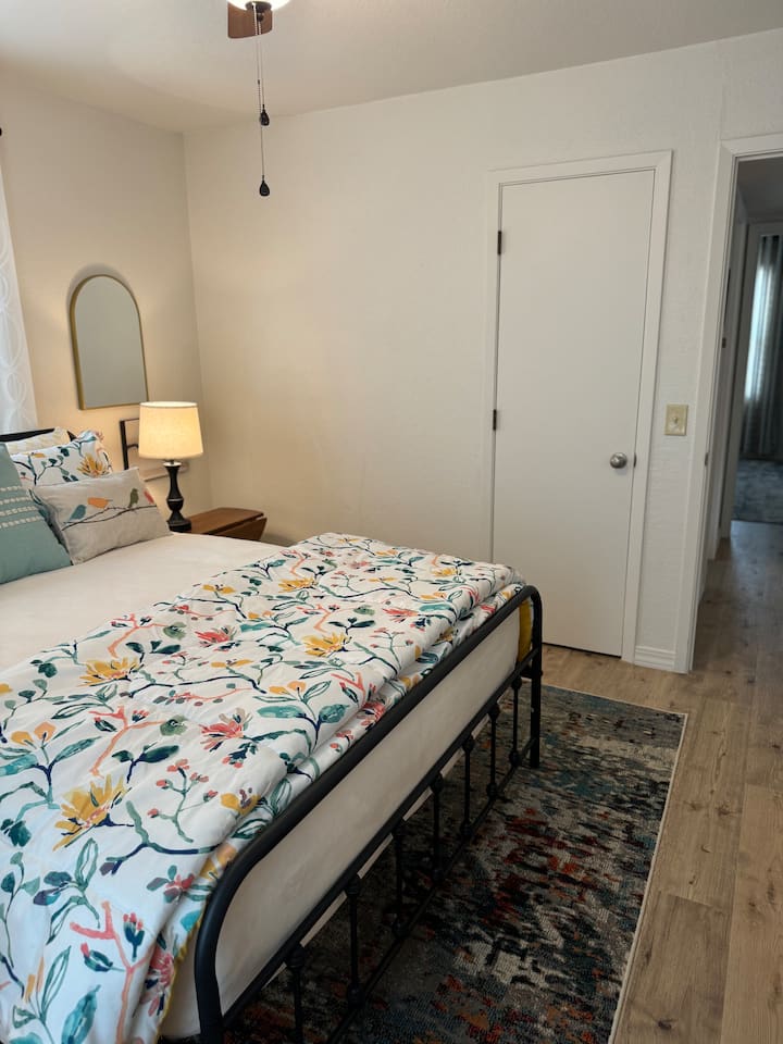 غرفة النوم 2