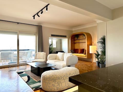 LUX Nile View Zamalek Loft
