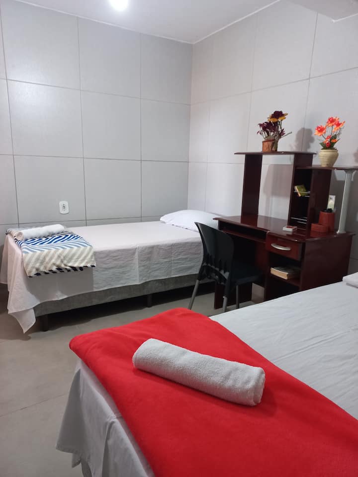 Na raspolaganju su deke i ručnici.