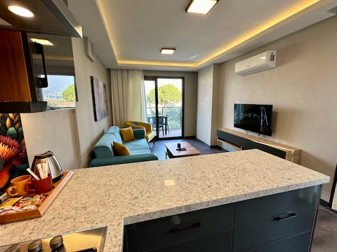 Top performing Airbnb: Leo premium 3 DAİRE 55m2 in Kuşadası