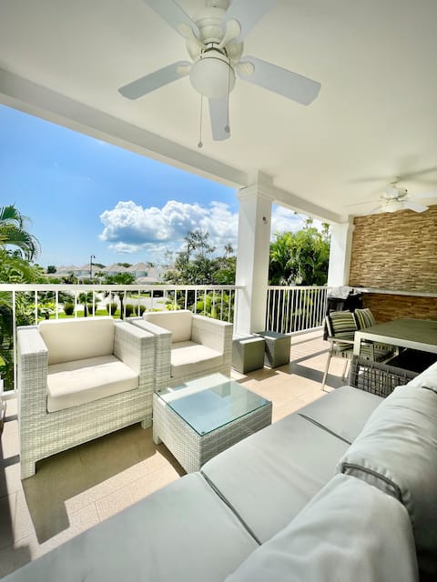 Beach Apartment at Bijao (long-term rental only)