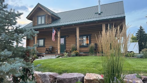 Dutch John Adventure Outpost, 2800 Sq Ft log home