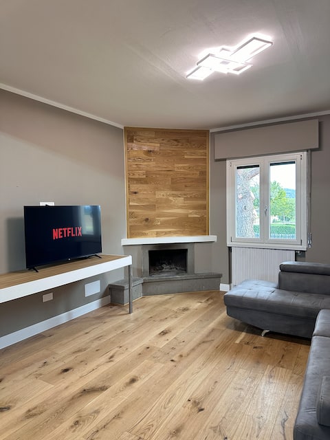 Top Airbnb: Modern home in tuscany,near florence & arezzo a Laterina Pergine Valdarno
