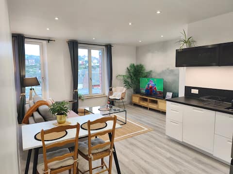 Popular Airbnb listing: Le Nid du Large - Relaxation, Comfort & Sea in Ault