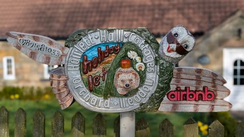 Orchard Cottage at Howlett Hall with hot tub