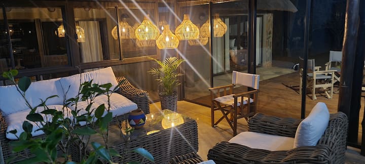 Africa Safari Experience - La Dolce Vita Lodge - Hoedspruit