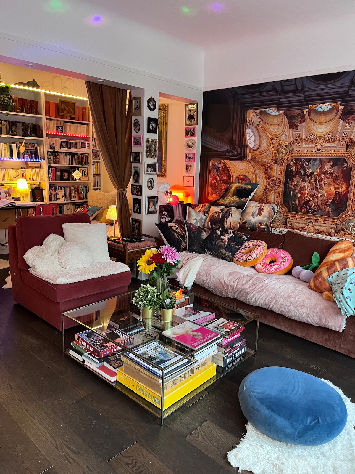 Propriété Airbnb réussie: Heart of Montmartre | Cosy nest for 3 à Paris