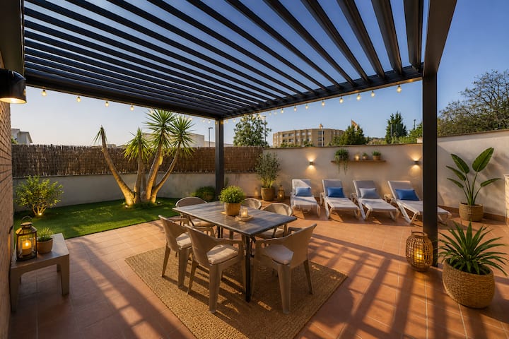 Beautiful Apartment With Large Terrace, Pool, A /C - Tossa de Mar