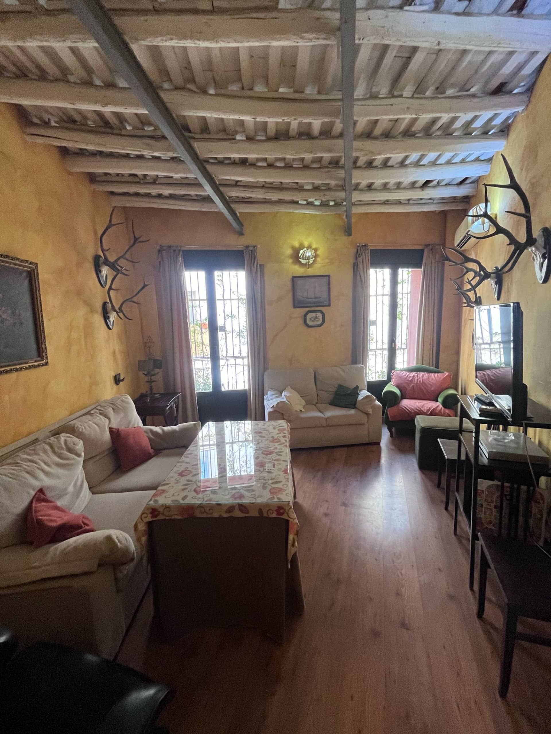 Azagala, house for groups or families