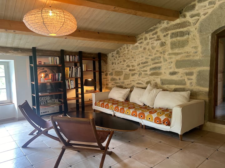 Gîte En Drôme Provençale Avec Piscine - Bourdeaux