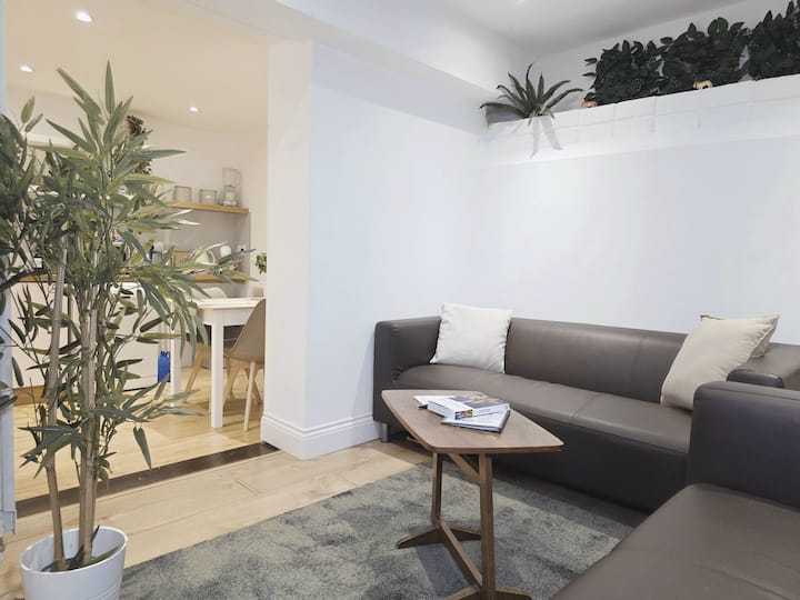 Kings Cross Stay! 2 Beds For 6 Sleeps - Liverpool Street Station London