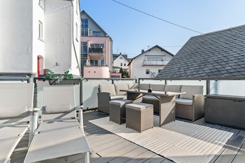 Jewelhouse am Schloss, max. 24 p. in 4 apartments