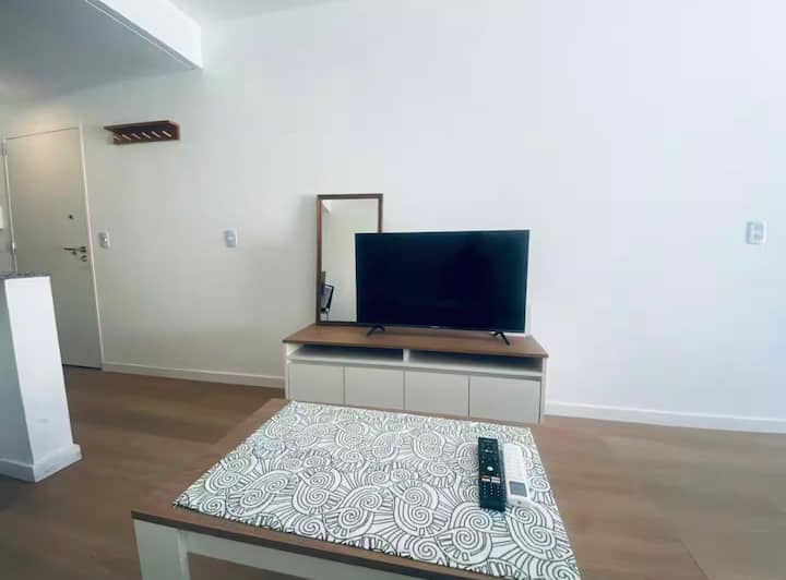 Monoambiente con balcón en Chacarita