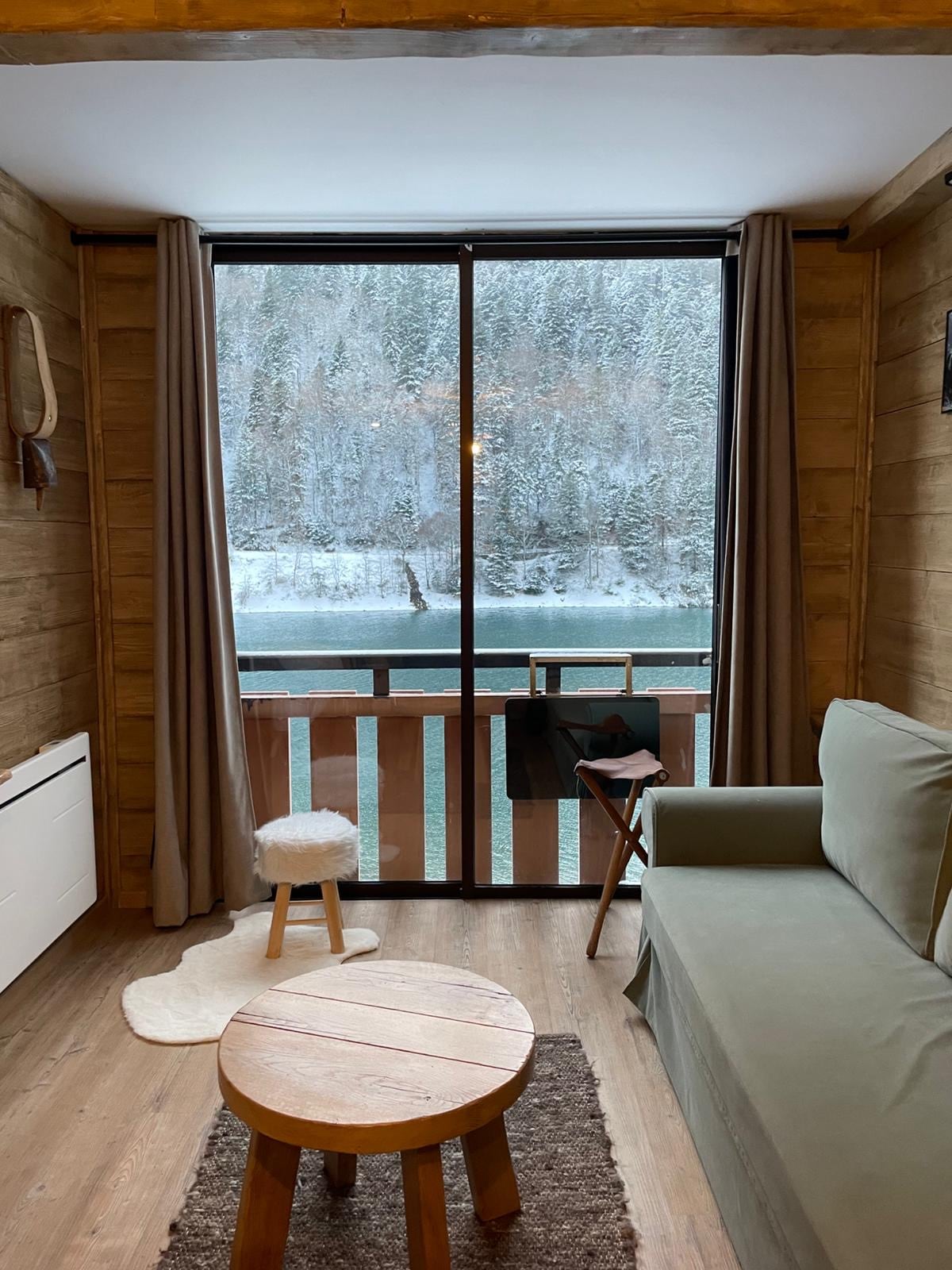 Erfolgreiche Airbnb-Immobilie: Authentic chalet-studio with lake view in Laruns