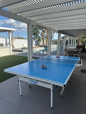 Central Luxury 5BR One Story and Pool HotTub Games gallery image 3