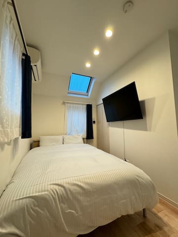 JR新宿駅から電車で１０分　JR高円寺駅から徒歩3分　一棟貸し切り　