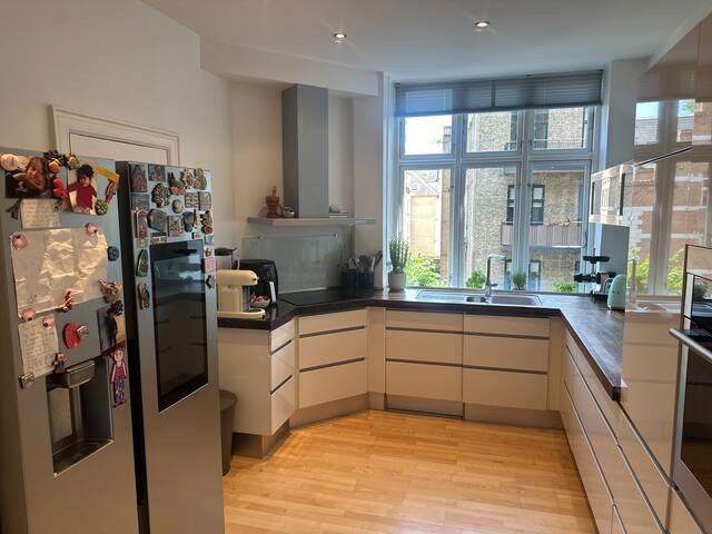 Elegant og rummelig oase i hjerte af København gallery image 4