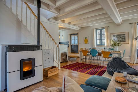 Maison du Salève 15 minutes from Geneva, 30 minutes from skiing