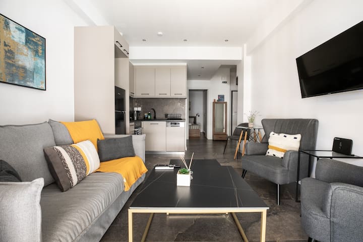 Glimmer 2-bedroom Apartment In Athens - Athens