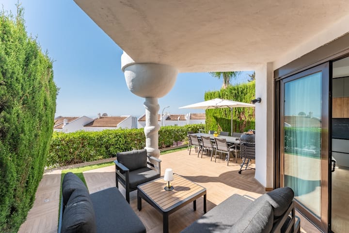 Luxury 3bd Coastal House Minutes From Beach - Benalmádena