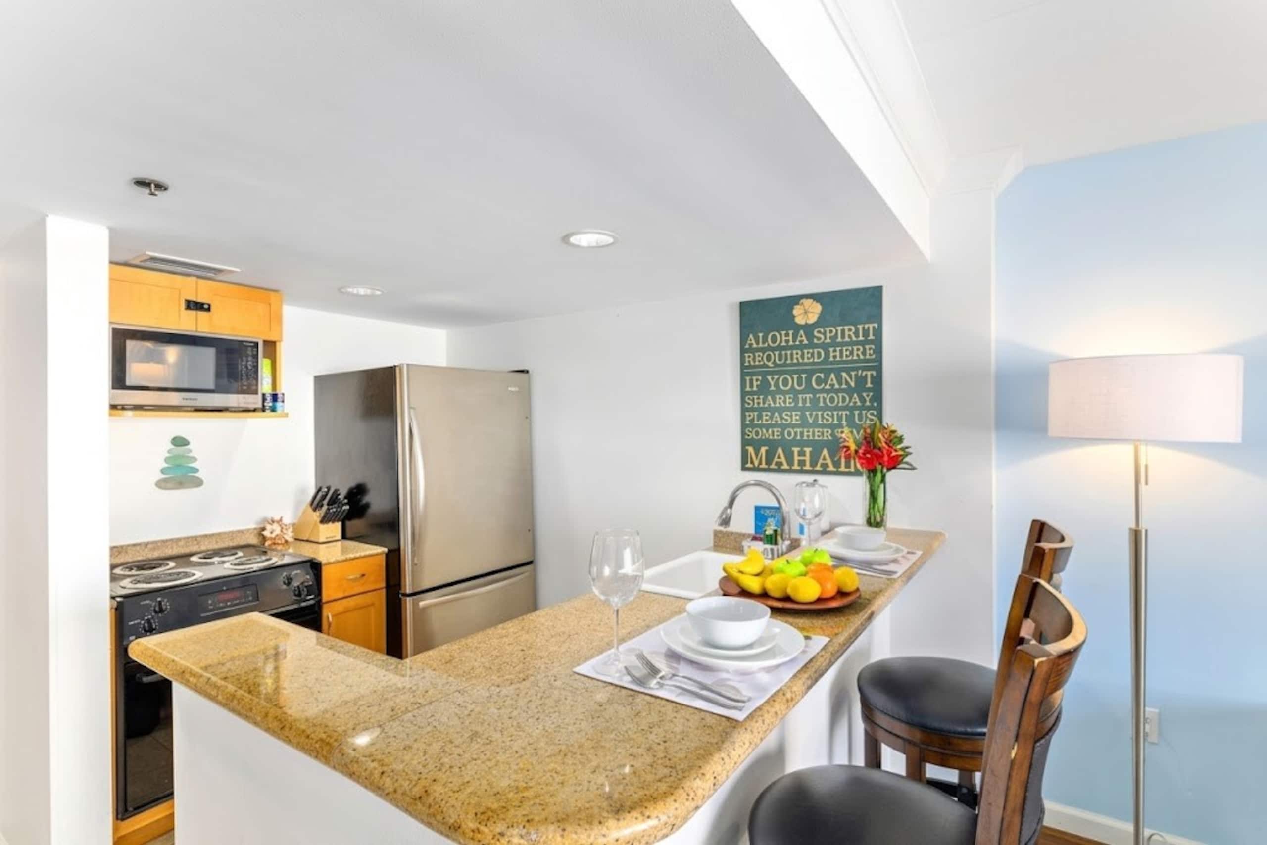 Stunning 20F Ocean Views: Waikiki Coastal Paradise - Image 4