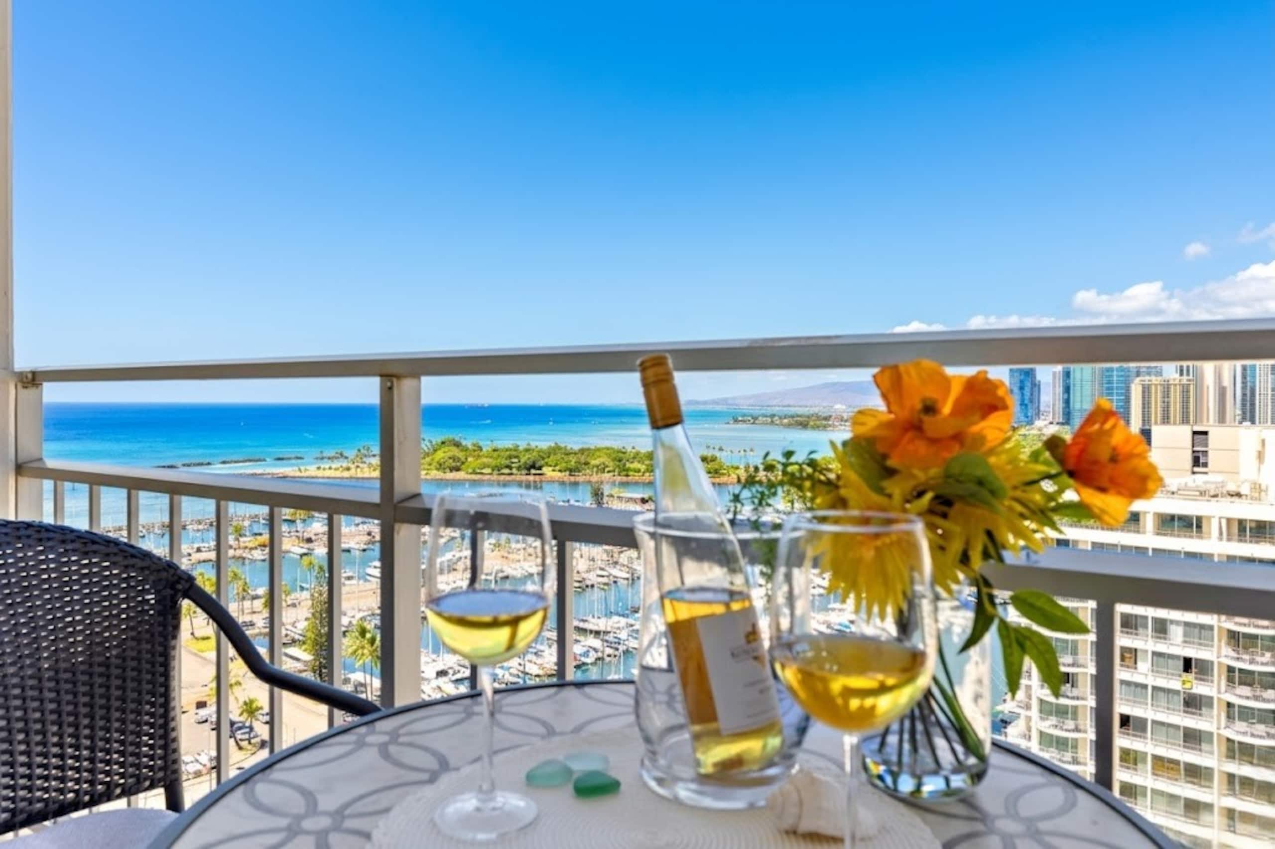 Stunning 20F Ocean Views: Waikiki Coastal Paradise - Image 15