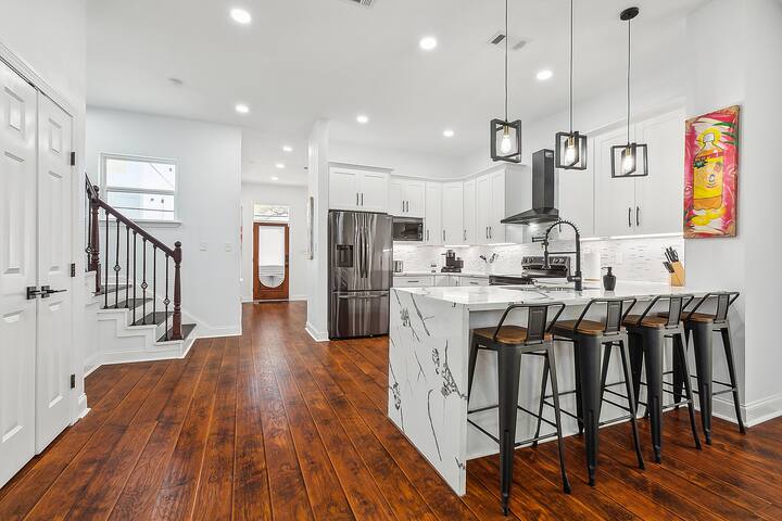 Crescent City Oasis(Near Downtown/Super dome!) gallery image 5