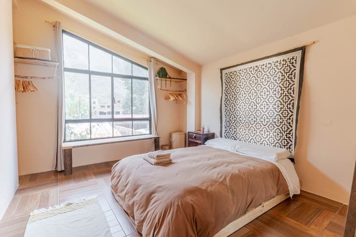 საძინებელი 1