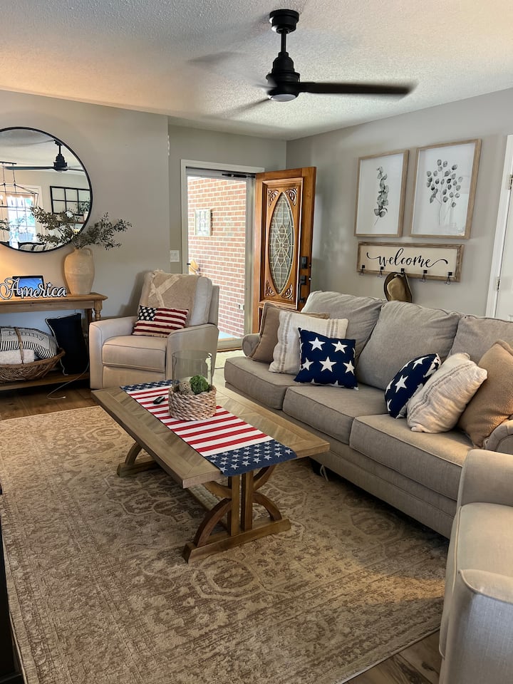 Bračni krevet (širok 150 - 179 cm)