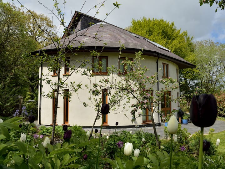 Henllys Lodge - Llandovery