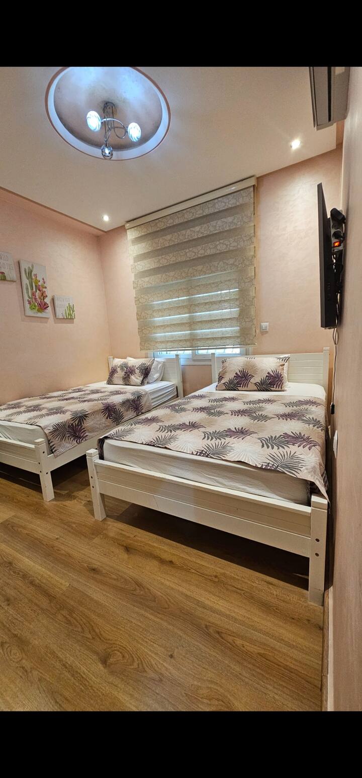 Спалня 2