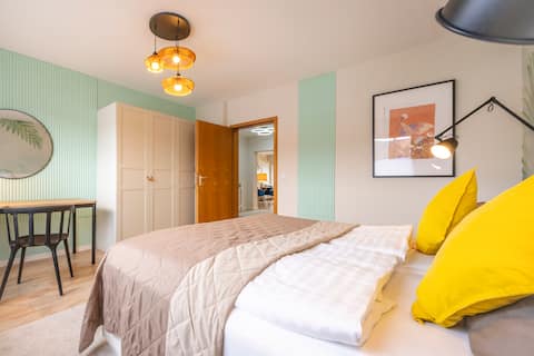 Guests' favorite | 89 m² | 3 min to the train station & city