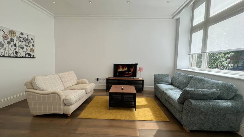 Luxury Duplex Near Tower Bridge