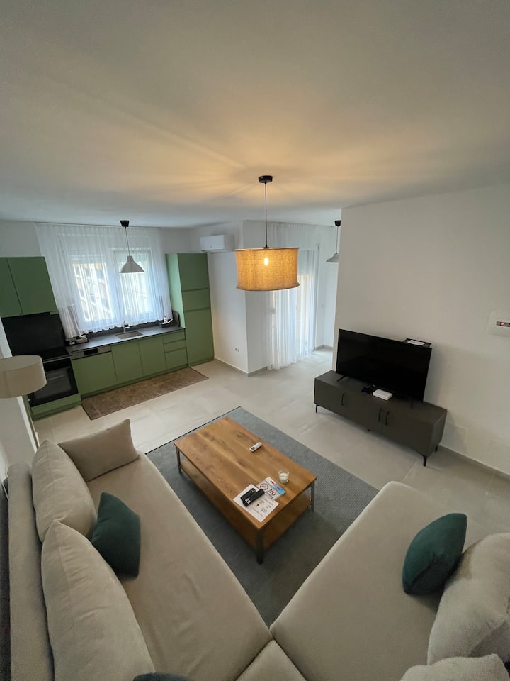 3 Charmante Wohnungen 252m2 - Shengjin