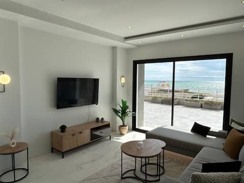 Beautiful condo in Nabeul - Feet in the water