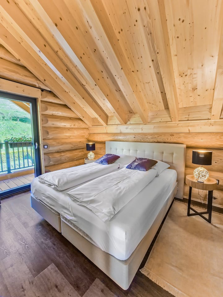 საძინებელი 3