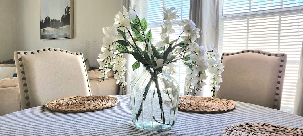 Family 3BR | Downtown Fair Park Convention Center