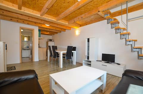 Top Airbnb: Feel good in the 3* Adria Apartments - App 2 in Rovinjsko Selo