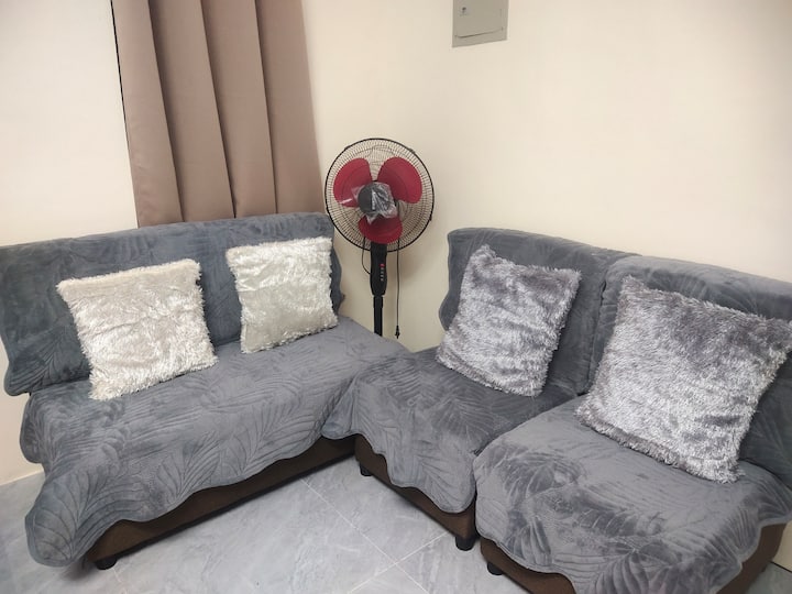 Wyne's Tiny House Near Royal Farm Resort - Dipolog City