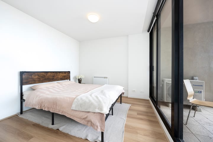Apartment In Hawthorn With City View - Melbourne