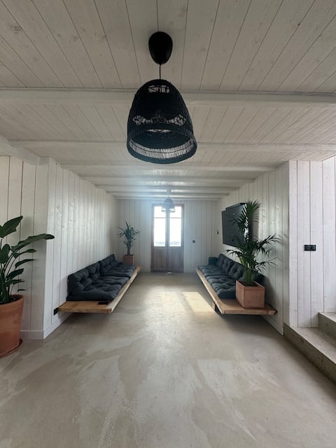 Propriété Airbnb réussie: Ocean View Villa • Private Beach Access à Soulac Sur Mer