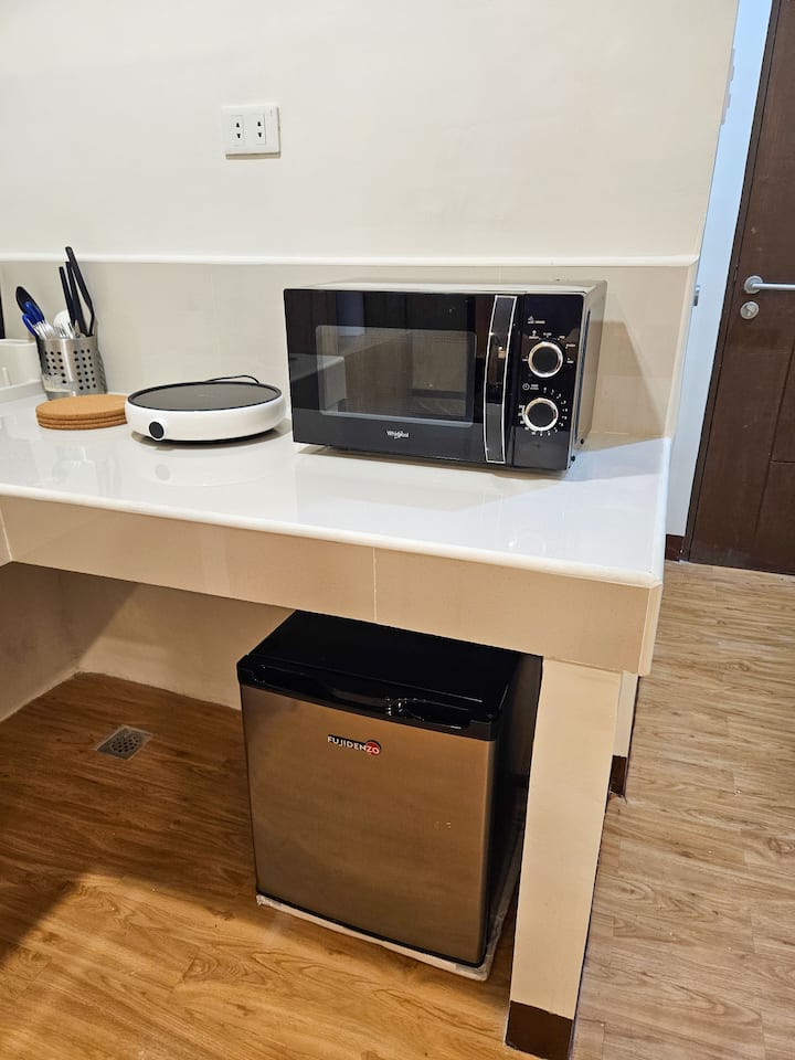 Comfy Condo (3f) In Valenzuela - Valenzuela
