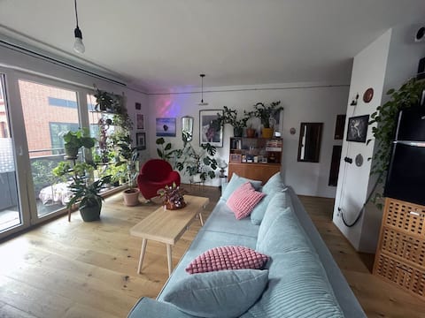 Top Airbnb: Climatic apartment on the Oder River in Ołbin