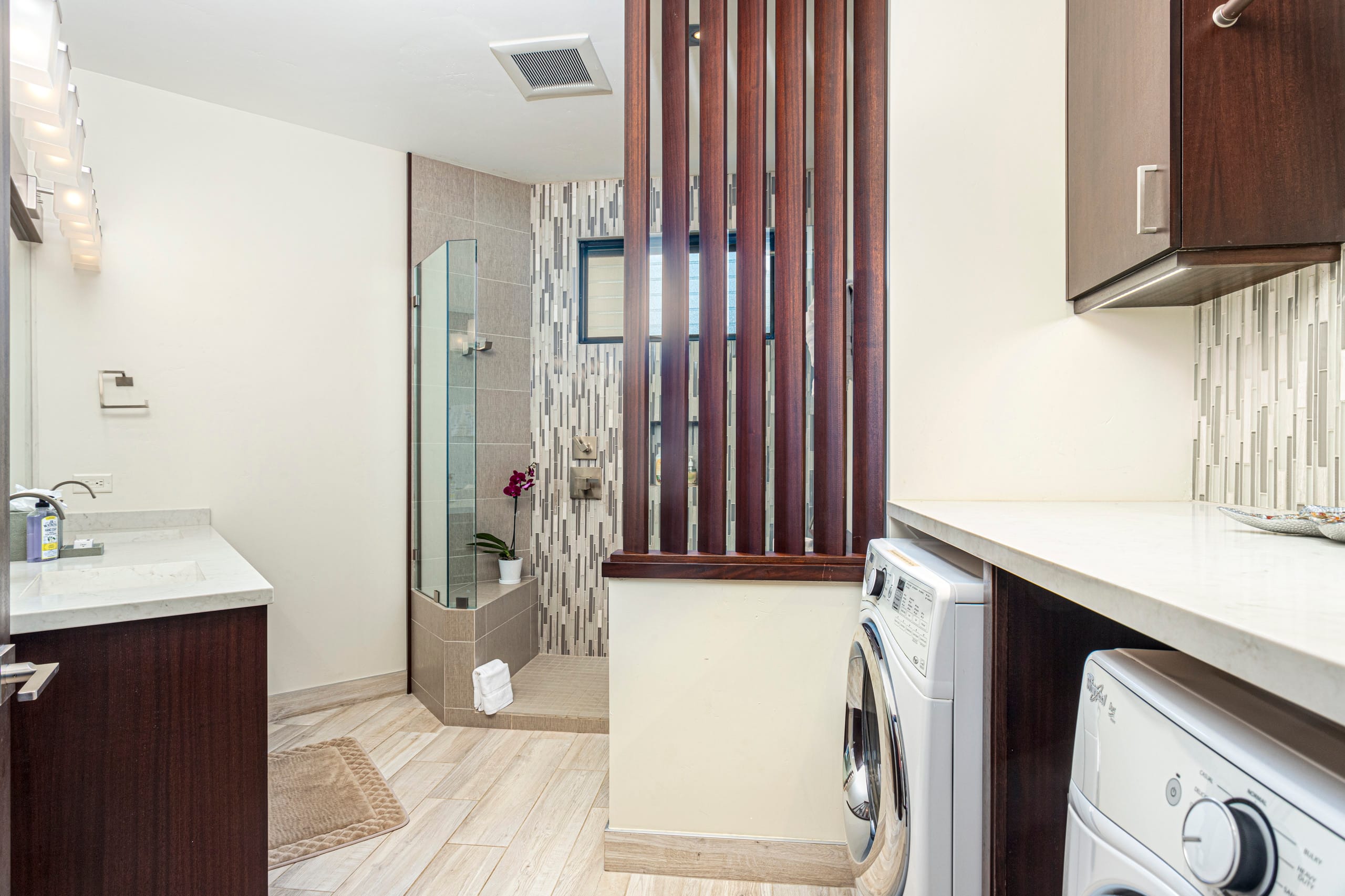 Premiere Puu Poa 407 - Penthouse - AC -Oceanfront - Image 30