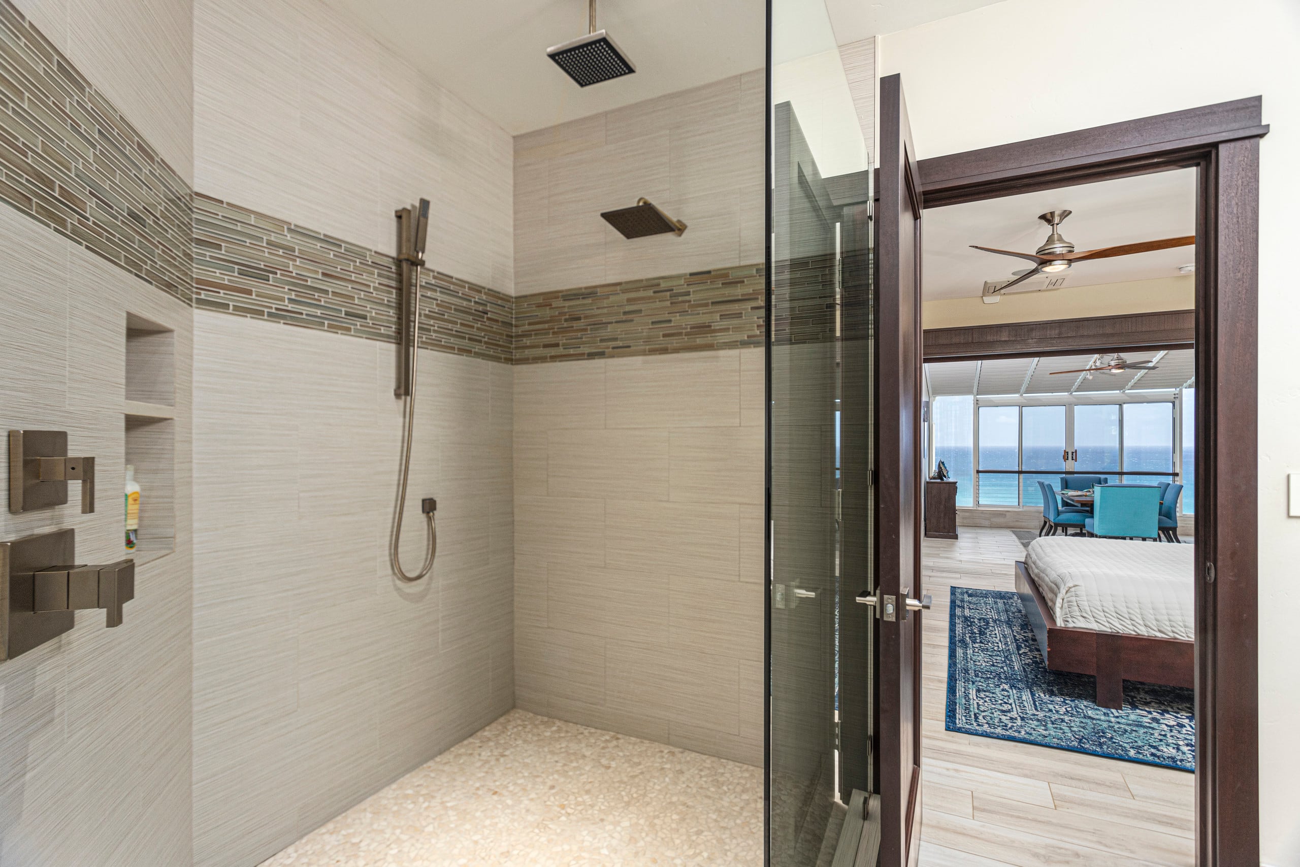 Premiere Puu Poa 407 - Penthouse - AC -Oceanfront - Image 27